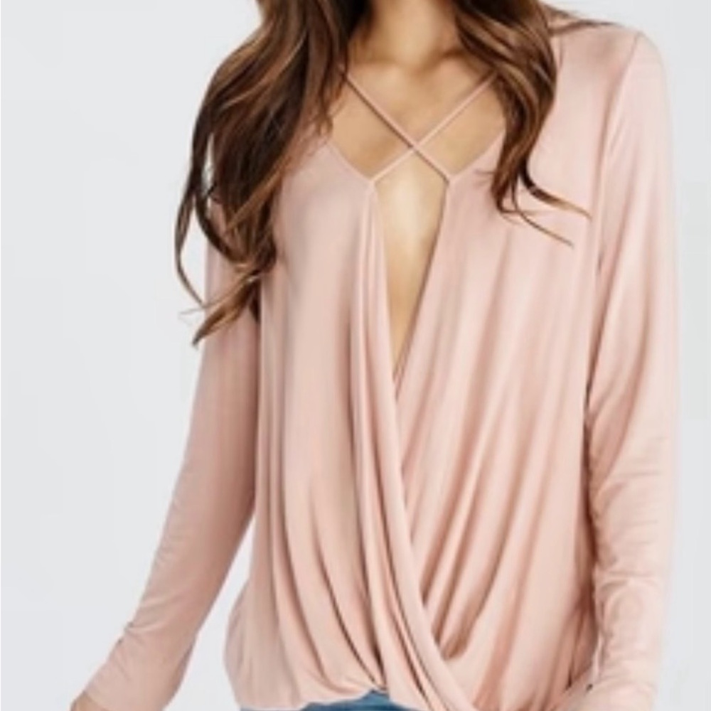 🩷Like New Blush Pink Front Wrap Blouse. Cross Strap Accent. Hi-lo hem EUC SZ M